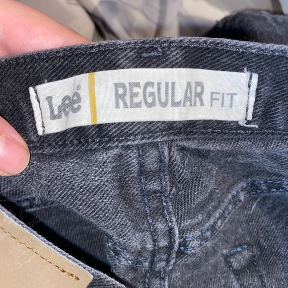 low waisted regular fit jeans - Picture 2 of 4